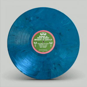 [FOHUK02] SUNNY & DECK HUSSY – INVADERS OF EARTH E.P.