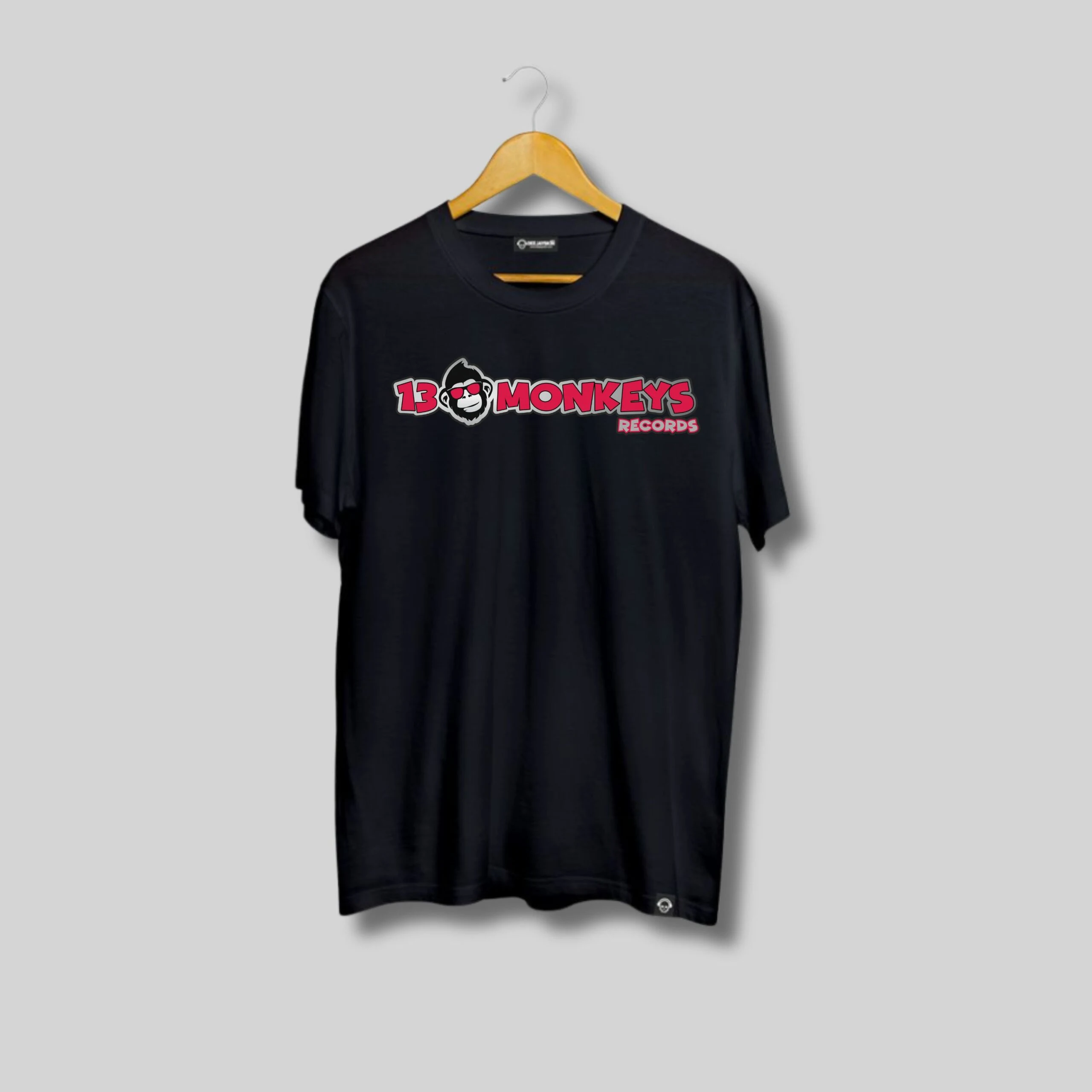 13monkeys T-Shirt Front - Imagen 2